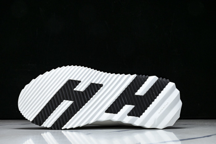 H*RMES  Lows Sneaker HM-S04