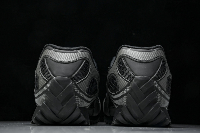 b0tt*ga Ven*ta orbit sneaker