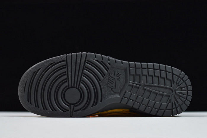 OF NIKE AIR RUBBER DUNK “UNIVERSITY GOLD” CU6015-700