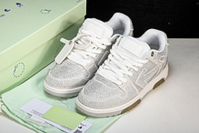 OF SNEAKER  FOR92601