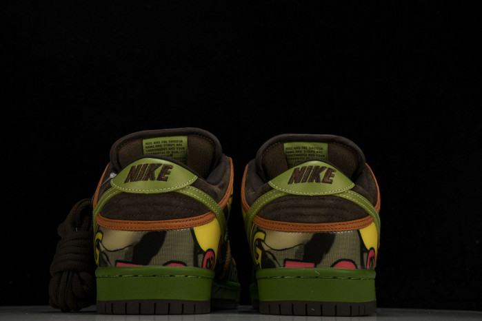 Concepts × Nike SB Dunk When Pigs Fly  789841-332