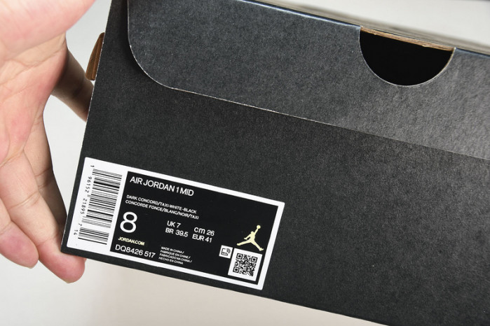 Air Jordan 1 Mid "Lakers"   DQ8426-517