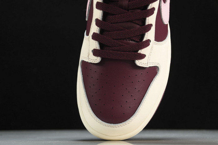 Nike Dunk Low SB DR9705-100