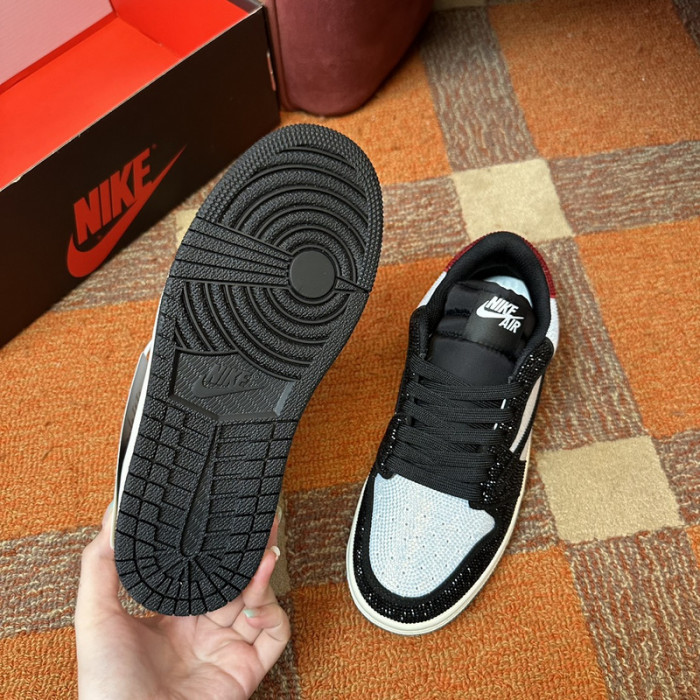 AIR JORDAN 1 RETRO  AJ-39