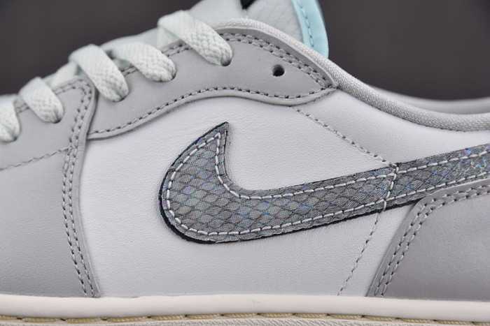 Air Jordan 1 Retro Low OG Year of the Snake (2025)  HF3144-100