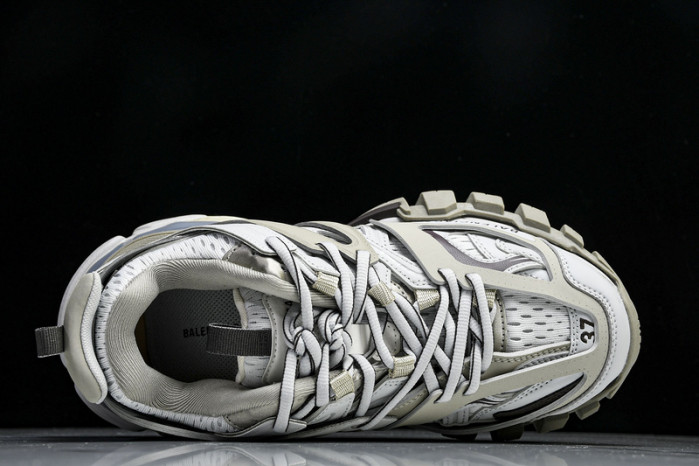 BLCG Track   542023 W3ACG 1220