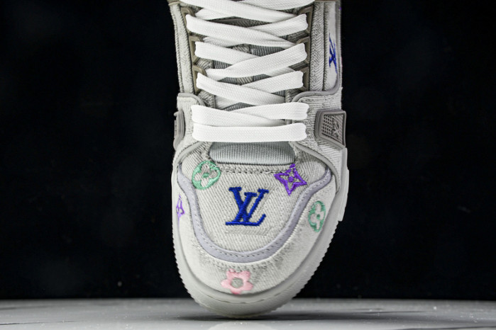 LV SNEAKER LOW FOR-LV223
