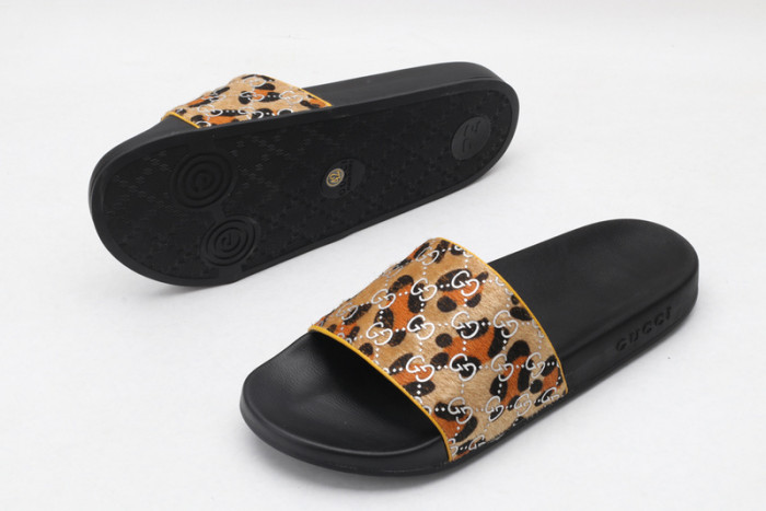 Gv*c slippers leopard print