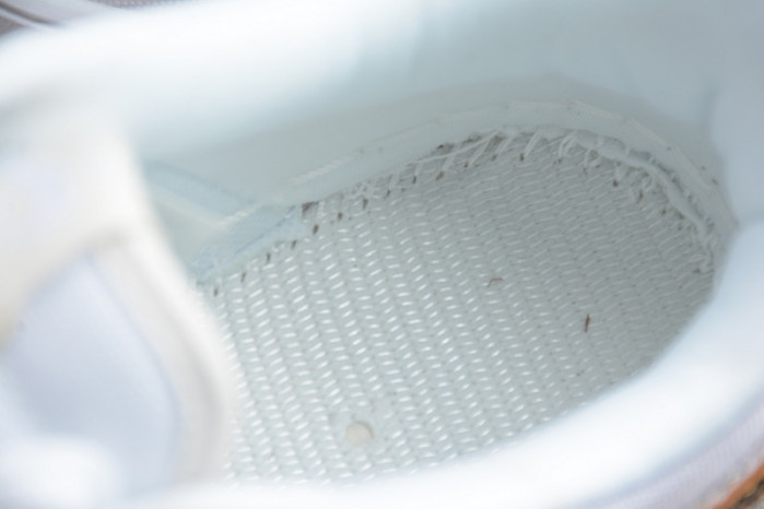 AIR FORCE 1 White LV  Head  Cover AQ4211  001