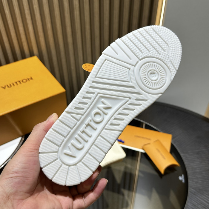 LV SNEAKER TRAINER   FOR-LV301