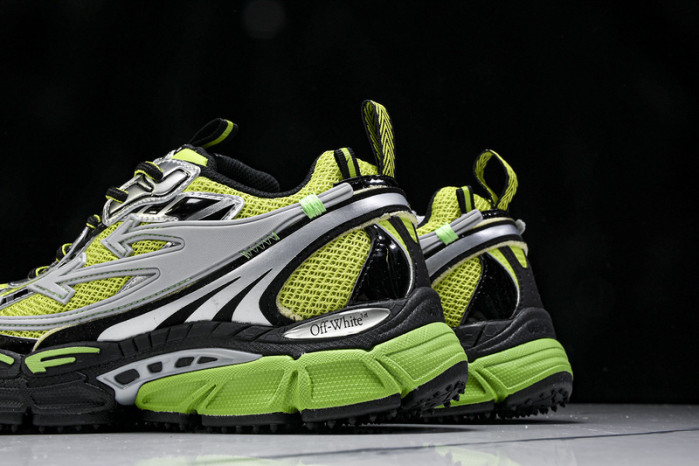 OF C/O  SNEAKER  FOR-022305