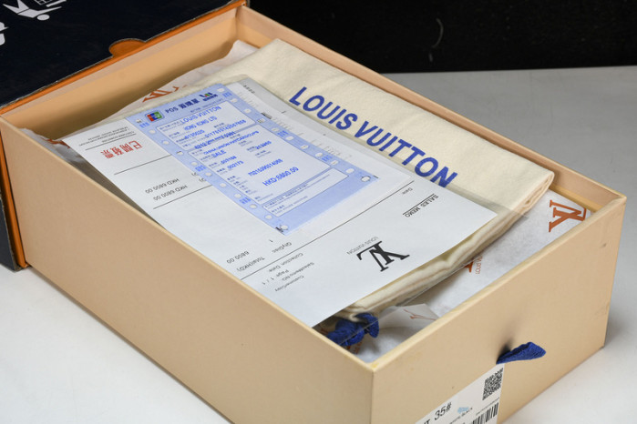 LV SNEAKER LOW FOR-LV17