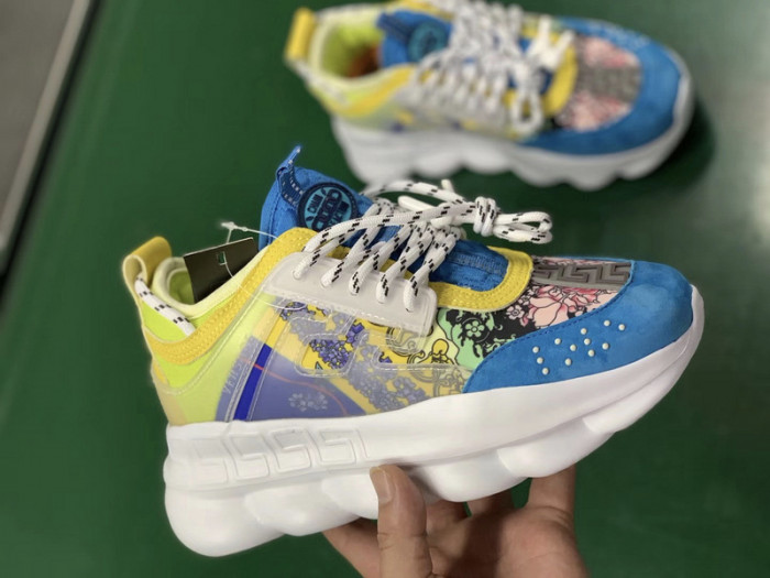 VERS CHAIN REACTION SNEAKERS