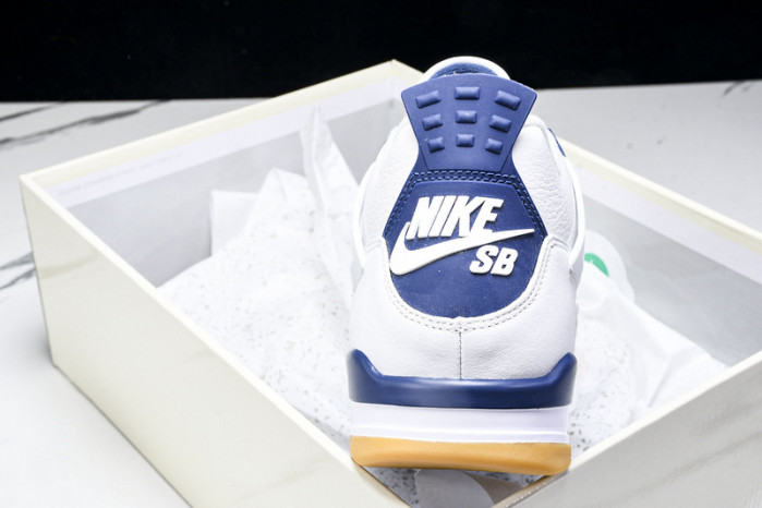 Air Jordan 4 Retro SB Navy  DR5415-100