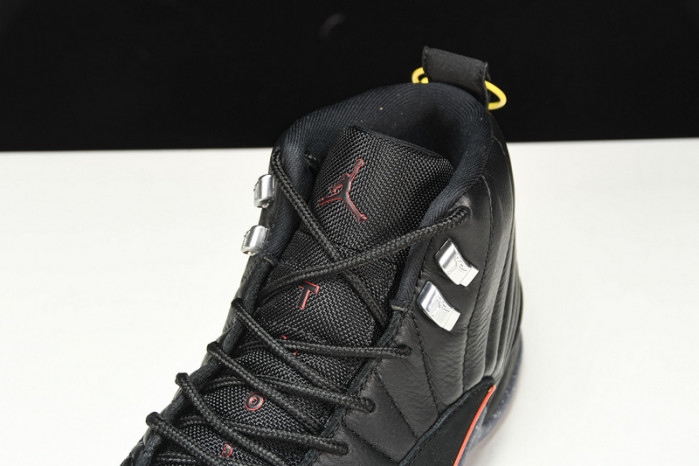Air Jordan 12 Utility Black DC1062-006