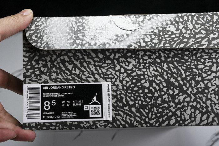 Air Jordan 3 Retro “Cool Rrey”  DC8532-012