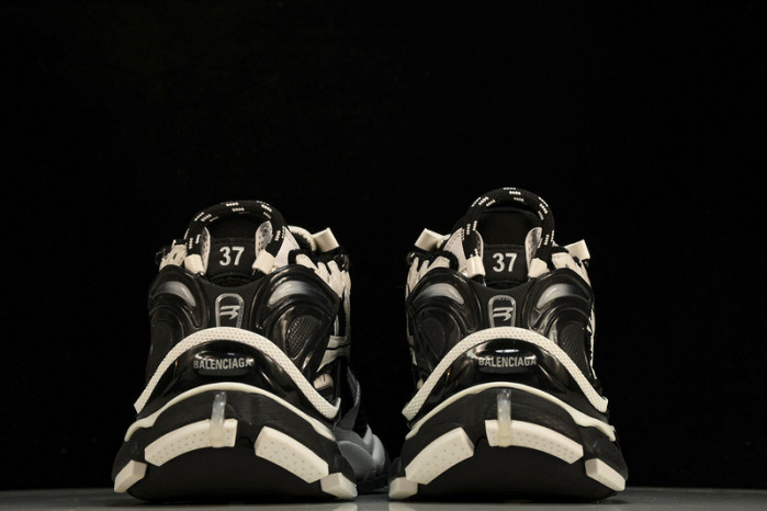 BLCG RUNNER W3RY-0120