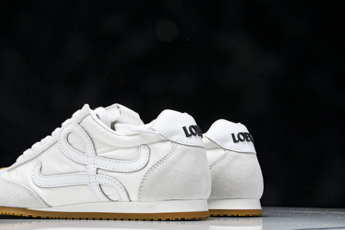 L*0ewe Ballet Runner LW-FOR08