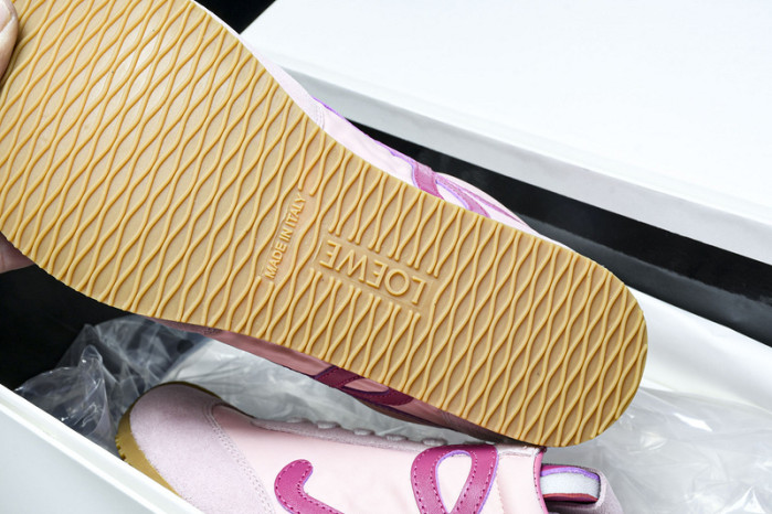 L*0ewe Ballet Runner LW-FOR13