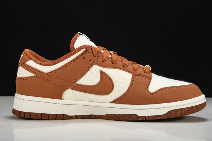 Nike DUNK LOW SE "Sun Club"  DR5475-100