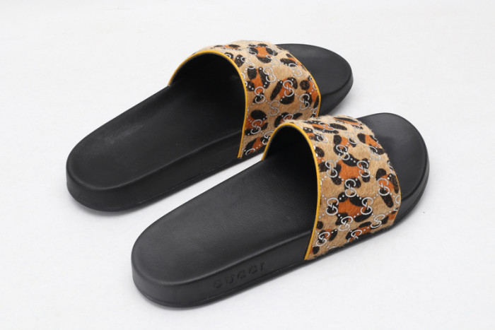 Gv*c slippers leopard print