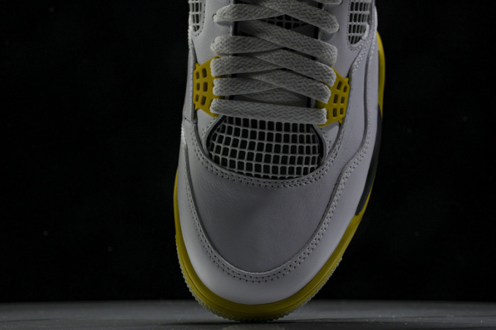 Air Jordan 4 WMNS “VividSulfur” AQ9129-101