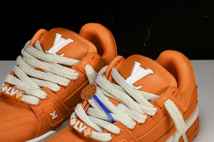 LV SNEAKER LOW 80402