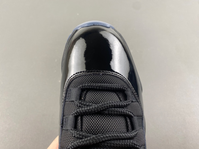 Air Jordan 11 “Gamma” CT8012-047 ( New)
