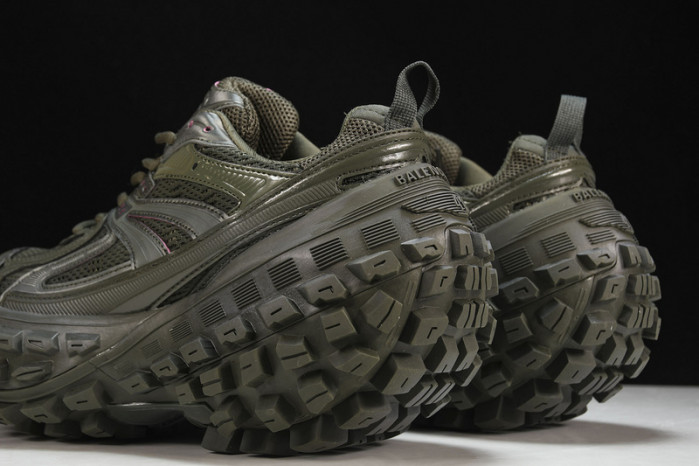 BLCG   Defender Rubber Platform W2RA63000