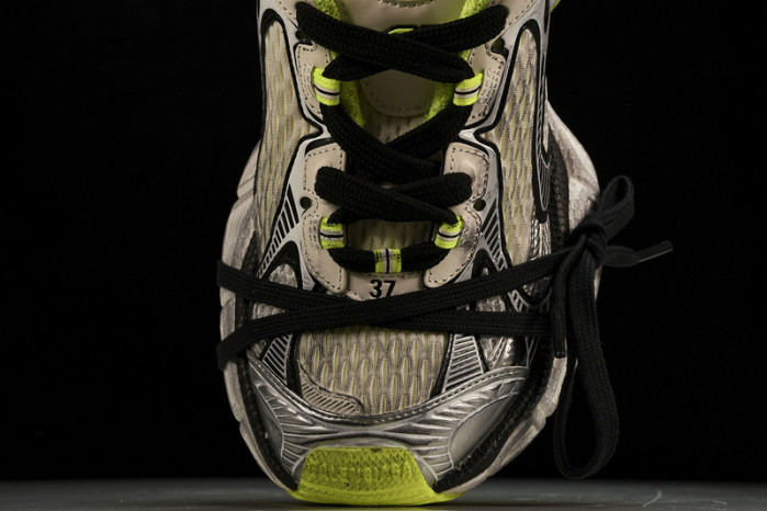 BLCG RUNNER    W3XL6-9031