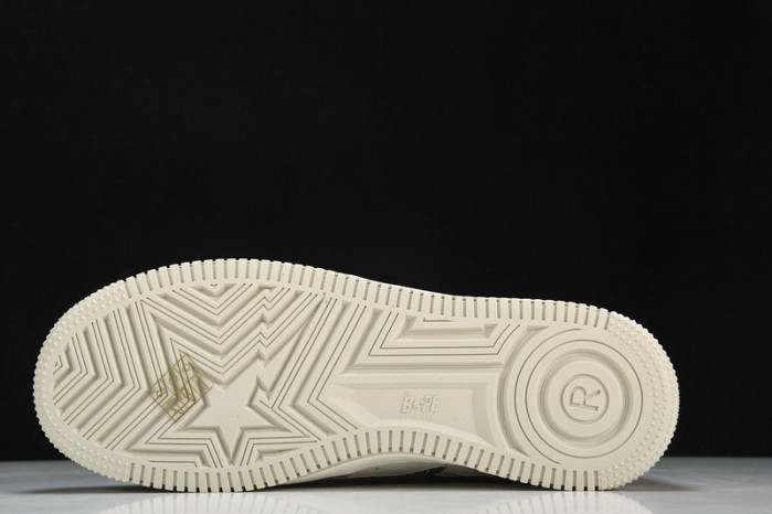 A B*THING APE  YEE-032