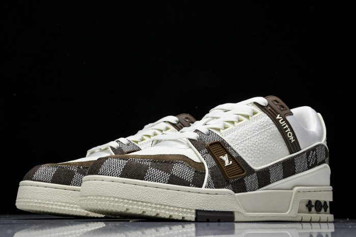 LV SNEAKER LOW FOR-LV126