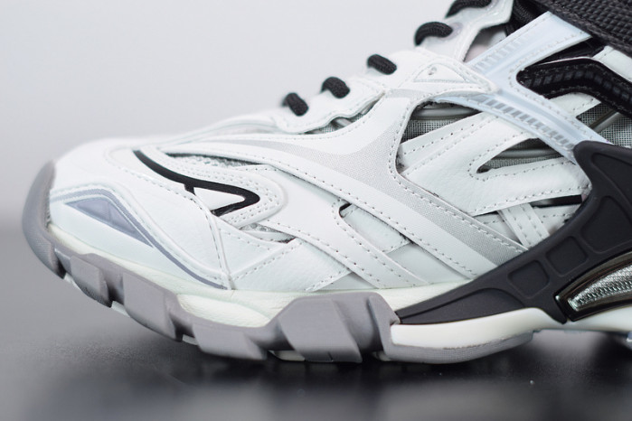 BLCG Track.2 black and white 570391 W2GN3 1090