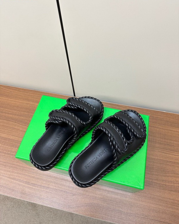 b0ttega Ven*ta  slides