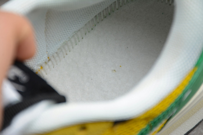 Nike Vaporwaffle sacai Tour Yellow Stadium Green CV1363-700