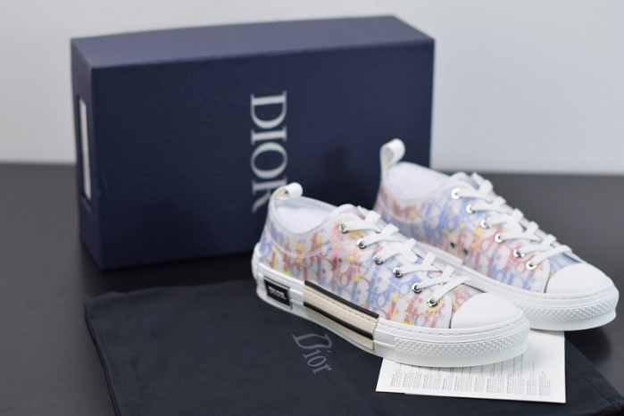 D10R B23 Oblique Low Top Sneakers L00N4