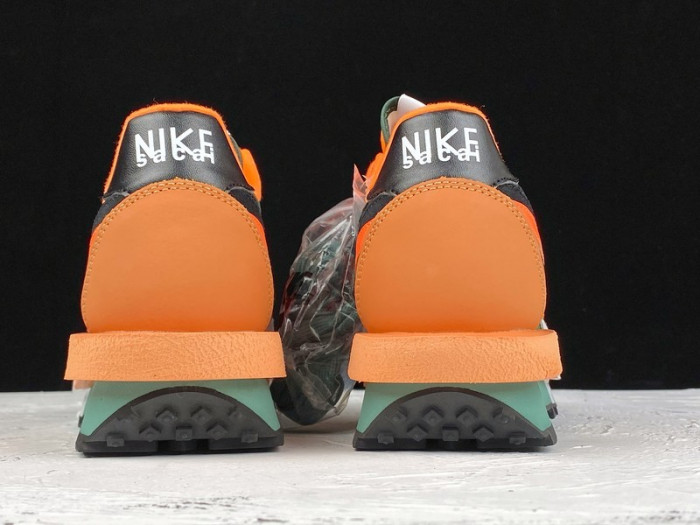 Sacai x Nike LdWaffle Big Shark BV0073-081