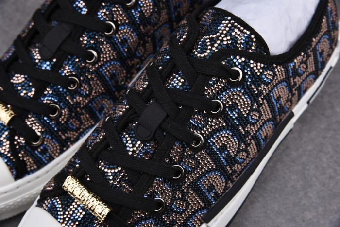 D10R B23 Sneakers Low Top