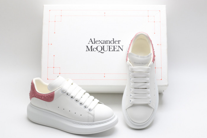 MQ Sneakers